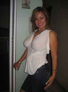 free hot wife in Pella